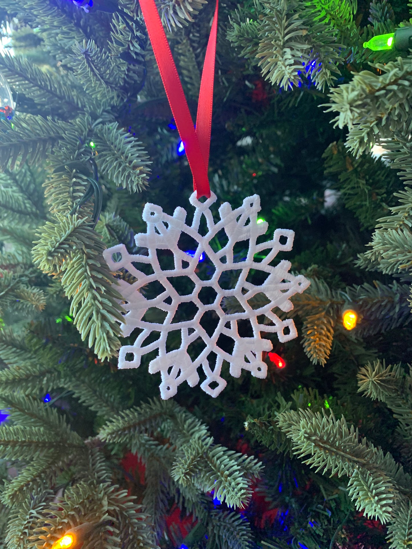 Free Stand Lace Ornament